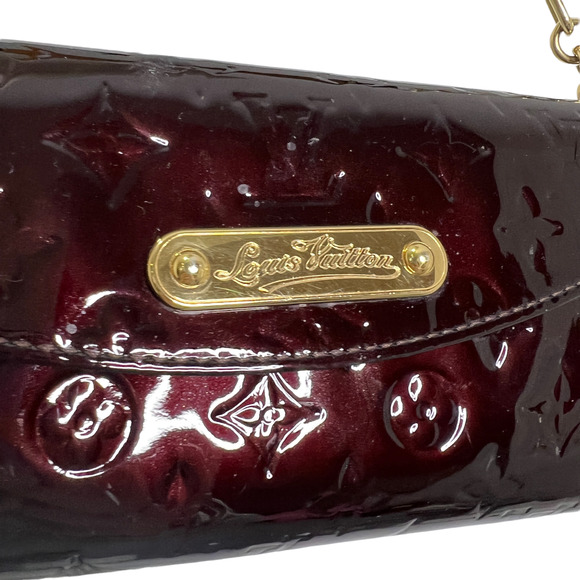 Louis Vuitton Sunset Boulevard Vernis Amarante envelope clutch removable strap - Picture 3 of 10